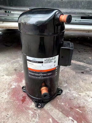 5.6HP 55000BTU ZP R410A Scroll Compressor คอมเพรสเซอร์เครื่องทำความเย็นสีดำ ZP67KCE-TFD