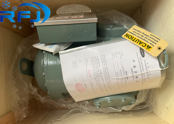 06DR241BCC06C0 Carlyle Semi Hermetic Compressor สำหรับตู้คอนเทนเนอร์เย็น