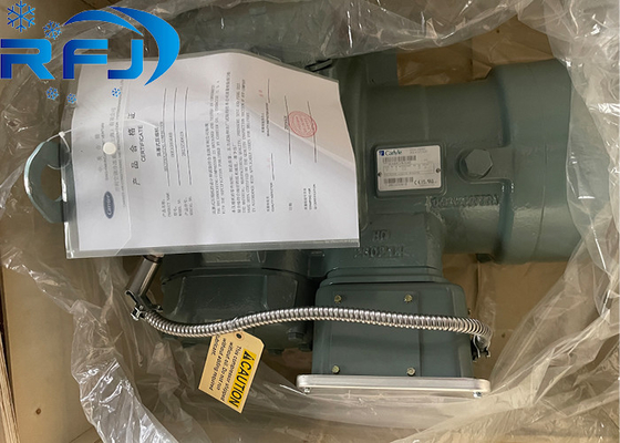 25HP 06E Carlyle 06EA565600 เครื่องบดครึ่งแฮร์เมติกที่มี 1-3/8 ในสายการปล่อย