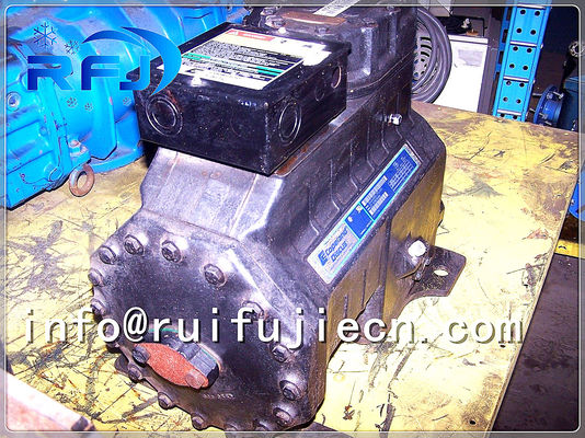 เครื่องอัดอากาศด้วยความเย็นแบบกึ่งอัตโนมัติชนิด  Hermetic Compressor รุ่น D3DA-750 7.5hp