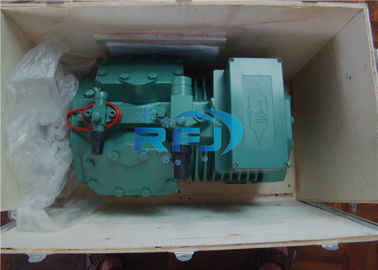 ไฟ AC กึ่งสุญญากาศ Bitzer สกรูคอมเพรสเซอร์ 4HE-18Y 15HP R22 สารทำความเย็น 4H-15.2Y