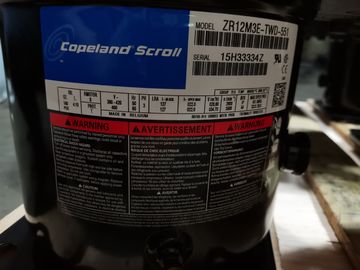 R404 เครื่องทำความเย็นเครื่องระเหยคอมเพรสเซอร์ Copeland Hermetic Piston ZR12M3E-TWD-551